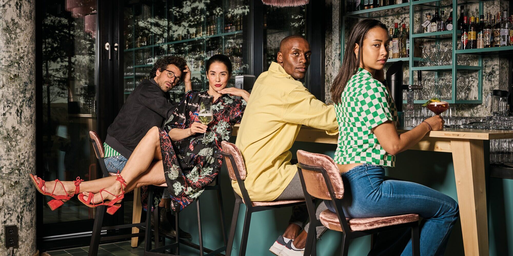 Webformat-drifters-hangout-bar-models-bar-waagerecht-urban-nature-st-peter-ording – Kopie