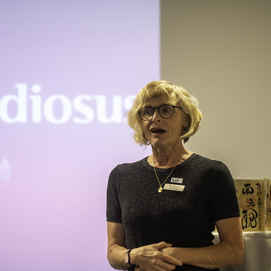 Studiosus-Referentin zum Thema Japan